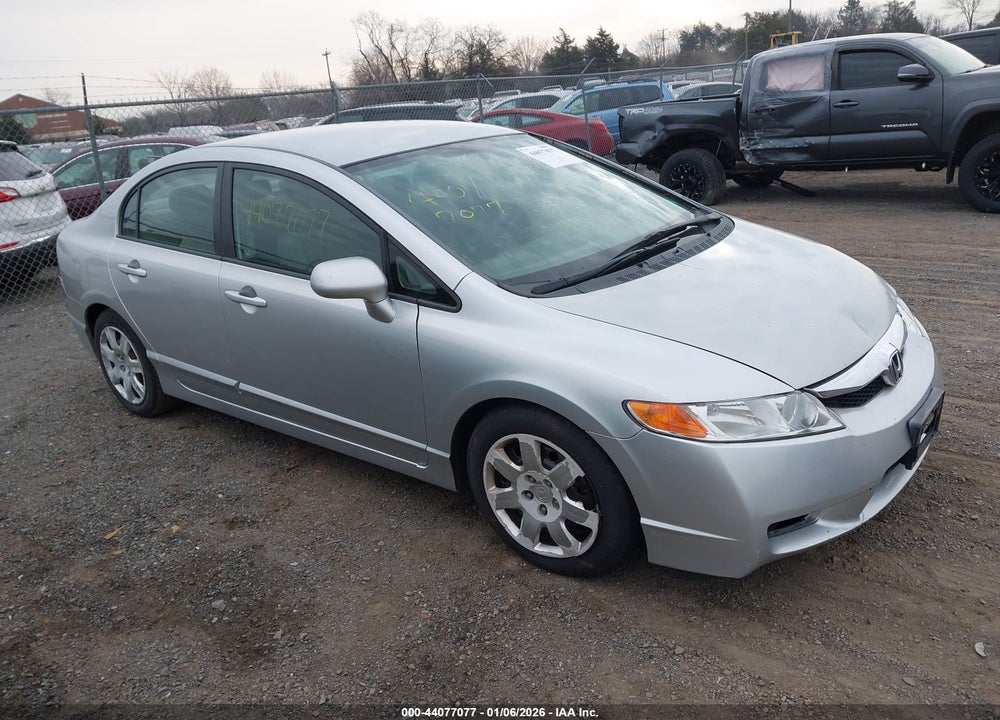 2011 HONDA CIVIC LX VIN: 2HGFA1F52BH531944