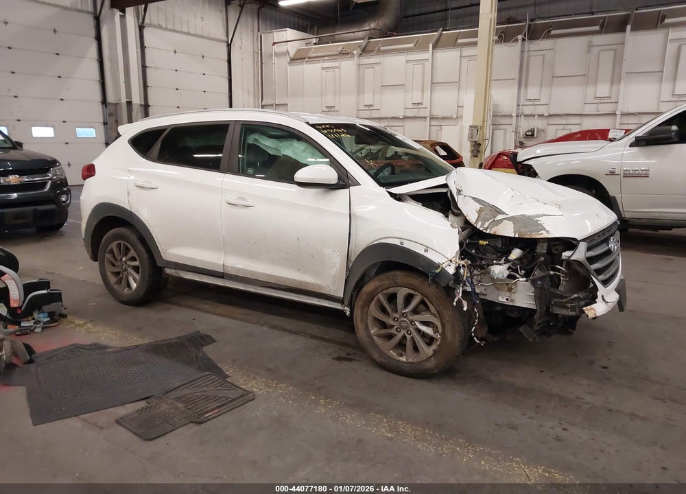 2018 HYUNDAI TUCSON SEL VIN: KM8J3CA45JU713867