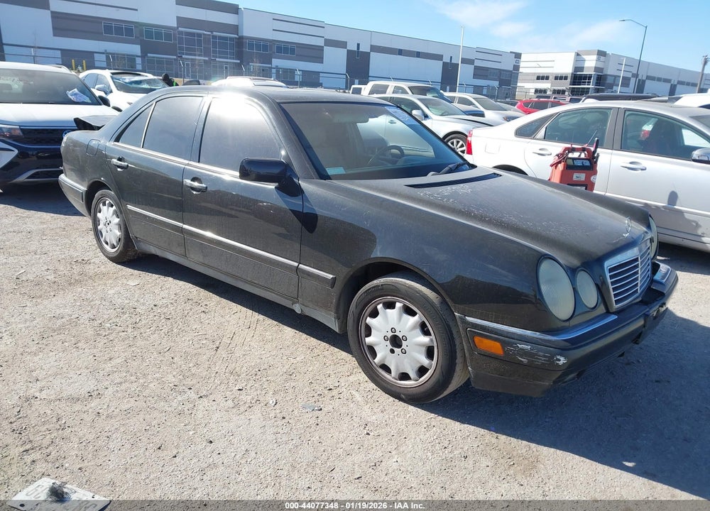 1999 MERCEDES-BENZ E 320 VIN: WDBJF65H3XA769955