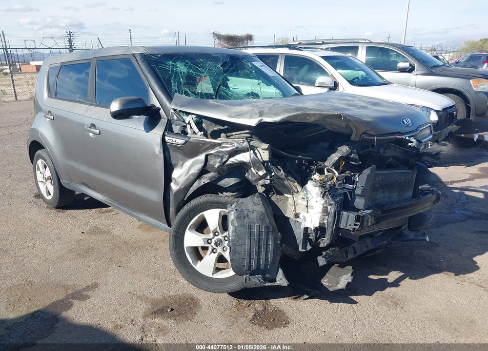 2017 KIA SOUL VIN: KNDJN2A26H7477214