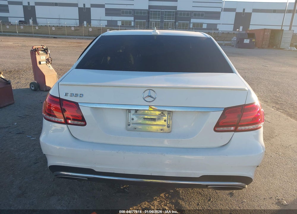 2015 MERCEDES-BENZ E 350 VIN: WDDHF5KB3FB136011