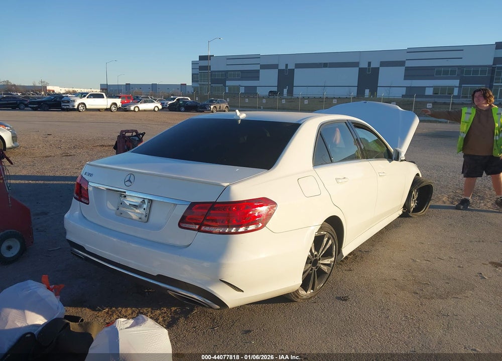 2015 MERCEDES-BENZ E 350 VIN: WDDHF5KB3FB136011