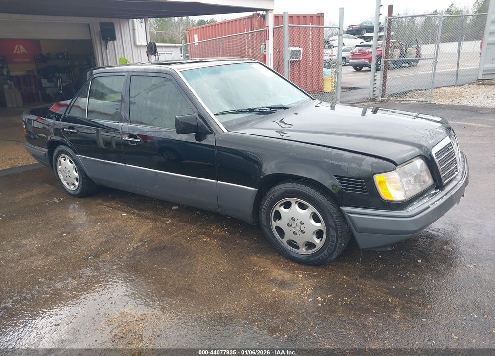 1995 MERCEDES-BENZ E 300D/300D SPECIAL VIN: WDBEB31E6SC127024