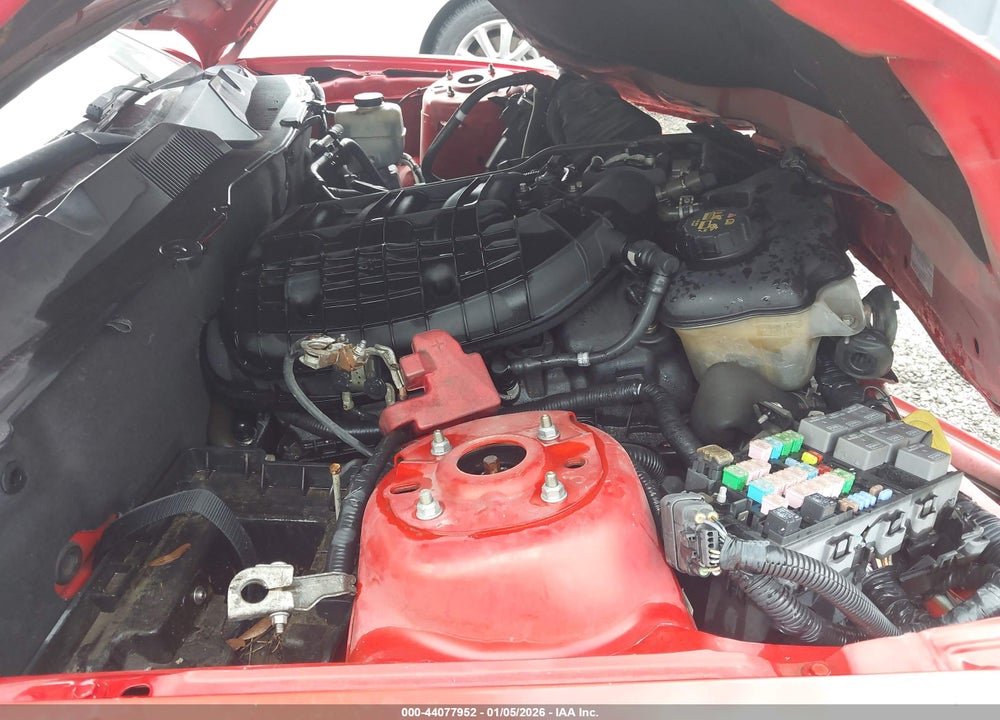 2011 FORD MUSTANG V6 PREMIUM VIN: 1ZVBP8AM6B5122305