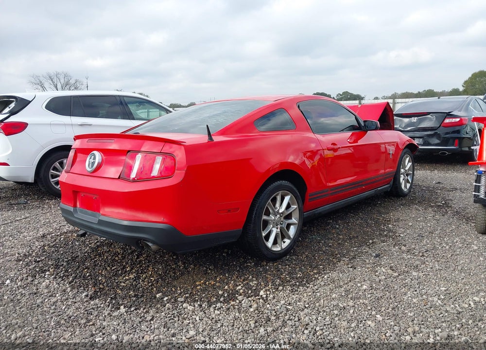 2011 FORD MUSTANG V6 PREMIUM VIN: 1ZVBP8AM6B5122305