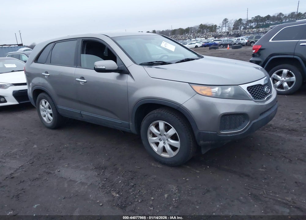 2011 KIA SORENTO LX VIN: 5XYKT3A17BG006948