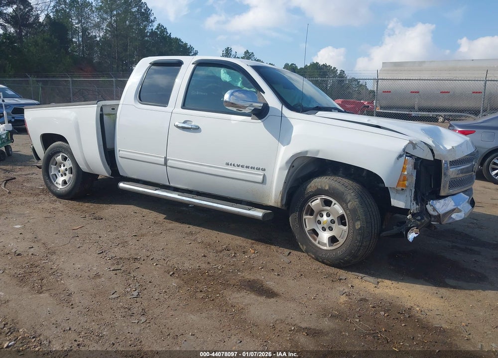 2011 CHEVROLET SILVERADO 1500 LT VIN: 1GCRCSE00BZ234494