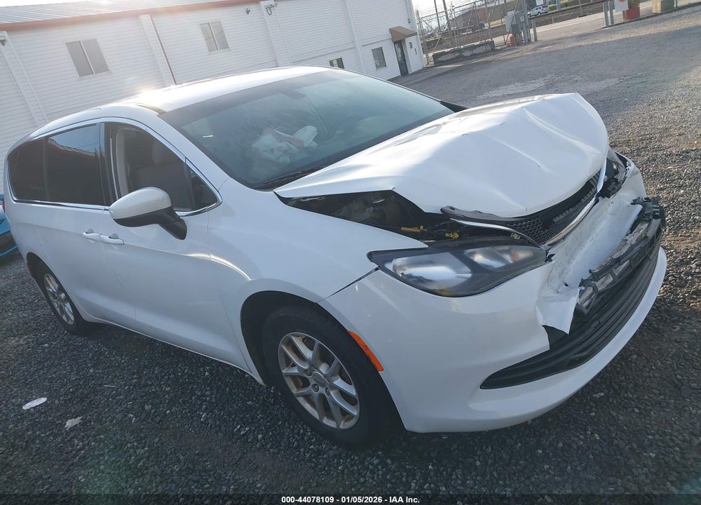 2017 CHRYSLER PACIFICA LX VIN: 2C4RC1CG3HR608562