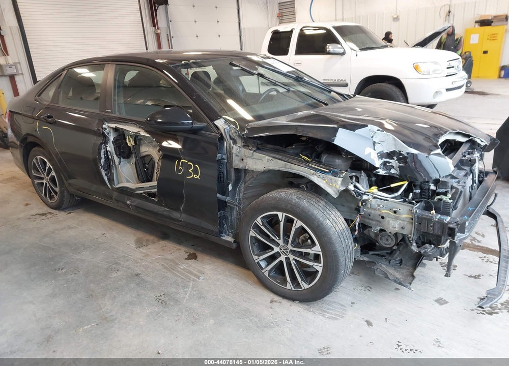 2024 VOLKSWAGEN JETTA 1.5T SPORT VIN: 3VWAM7BU3RM062601