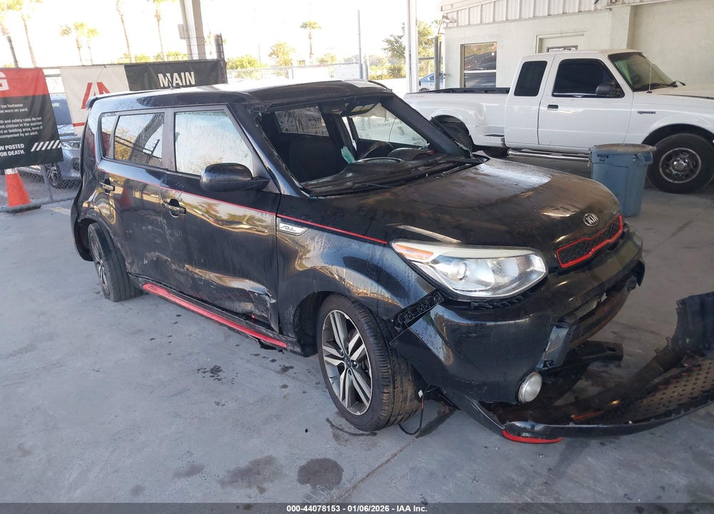 2015 KIA SOUL + VIN: KNDJP3A50F7158284