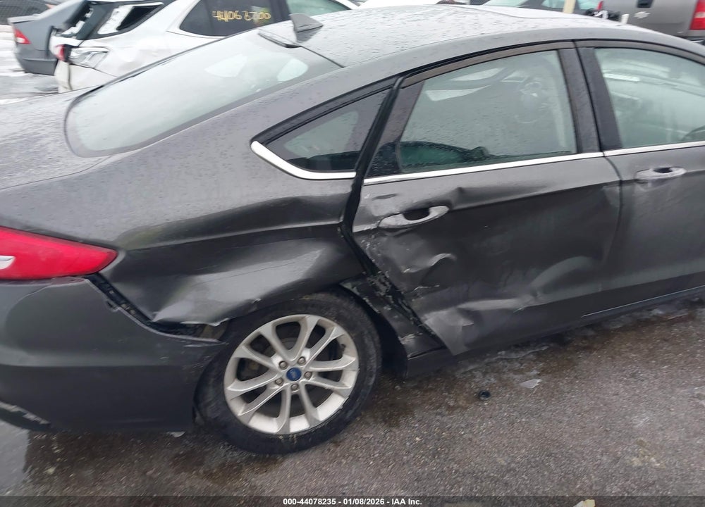 2019 FORD FUSION SE VIN: 3FA6P0HDXKR214533