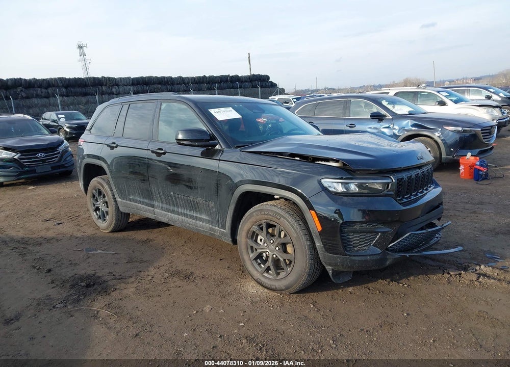 2025 JEEP GRAND CHEROKEE ALTITUDE 4X4 VIN: 1C4RJHAGXSC331801