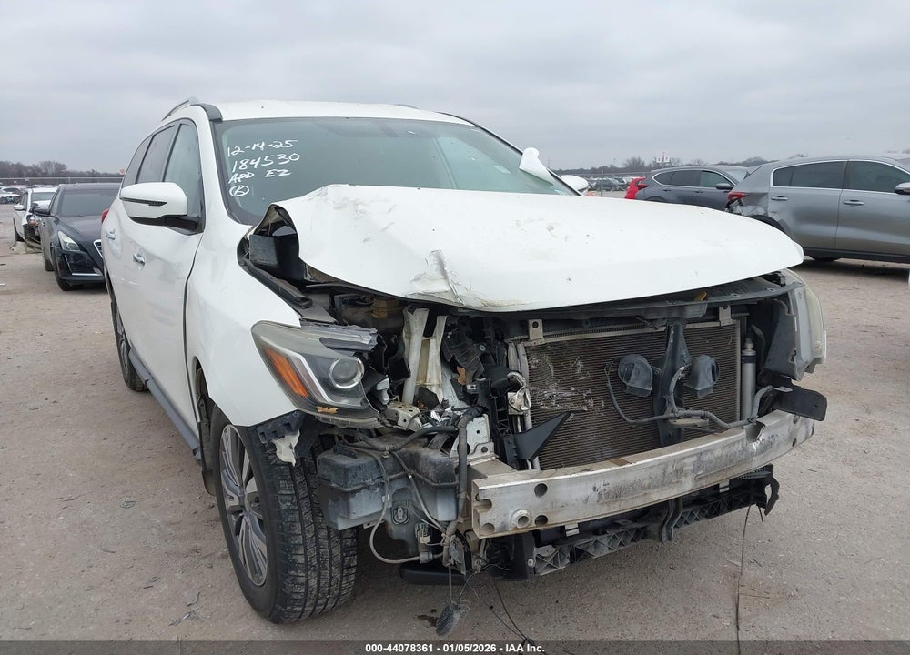 2017 NISSAN PATHFINDER S VIN: 5N1DR2MN0HC909273