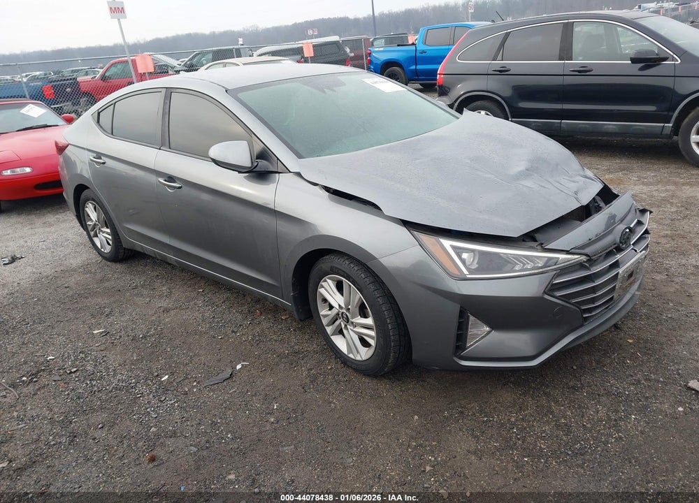 2019 HYUNDAI ELANTRA SEL VIN: KMHD84LF3KU811154