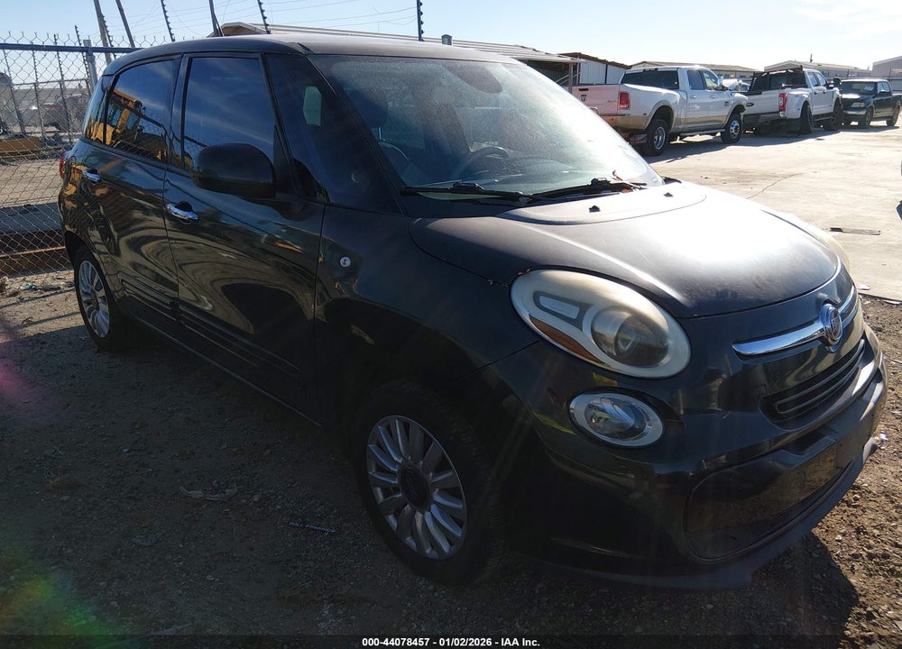 2014 FIAT 500L EASY VIN: ZFBCFABH1EZ008019