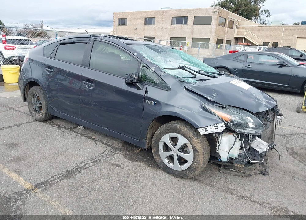 2015 TOYOTA PRIUS THREE VIN: JTDKN3DU9F0411530