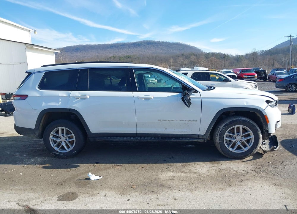2024 JEEP GRAND CHEROKEE L LAREDO X 4X4 VIN: 1C4RJKAG3R8583271