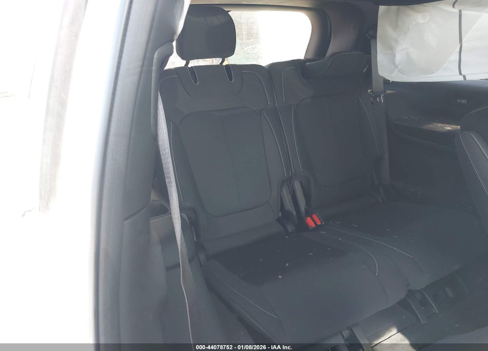 2024 JEEP GRAND CHEROKEE L LAREDO X 4X4 VIN: 1C4RJKAG3R8583271