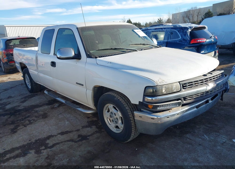 2001 CHEVROLET SILVERADO 1500 LS VIN: 2GCEC19T911125147