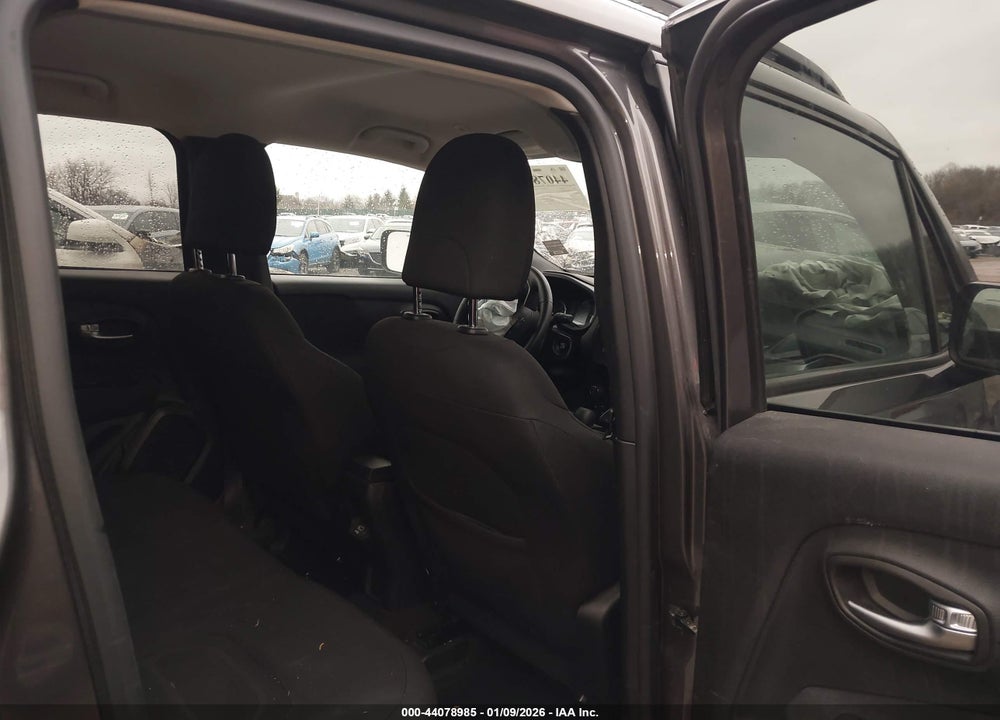 2019 JEEP RENEGADE LATITUDE FWD VIN: ZACNJABB2KPK31127