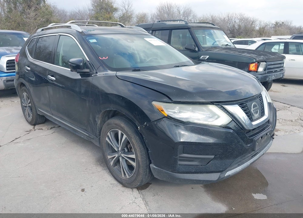2017 NISSAN ROGUE SL VIN: 5N1AT2MT8HC812454