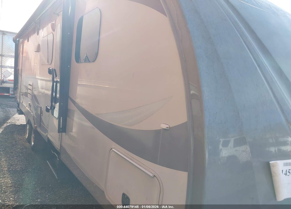 2014 CRUISEMASTER VIEW FINDE VIN: 5RXTC282XE2201693