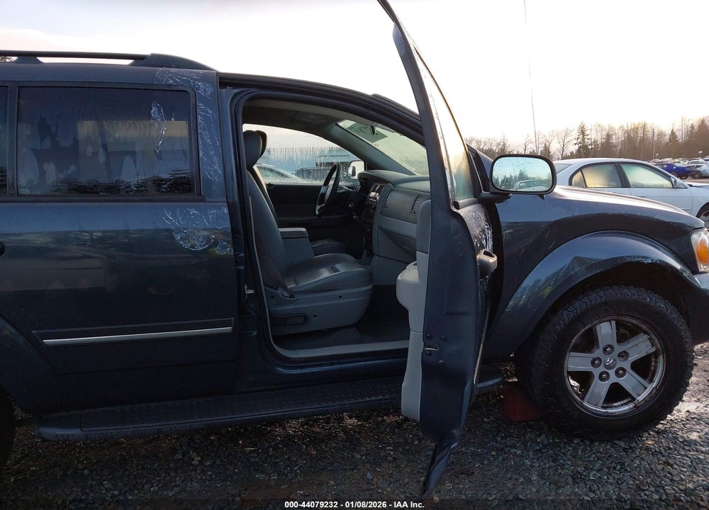 2007 DODGE DURANGO SLT VIN: 1D8HB48P17F560091