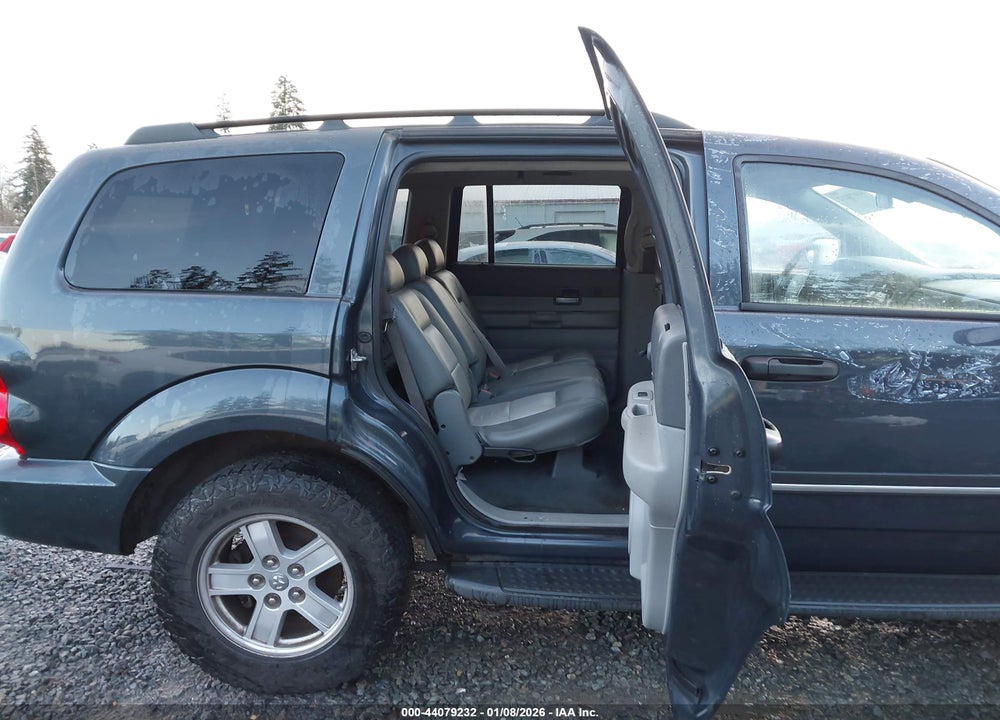 2007 DODGE DURANGO SLT VIN: 1D8HB48P17F560091