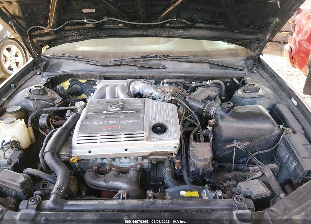 2000 LEXUS ES 300 VIN: JT8BF28G4Y5102810