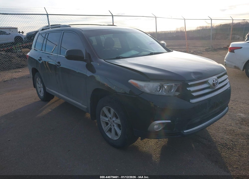 2013 TOYOTA HIGHLANDER SE V6 VIN: 5TDBK3EH3DS188910