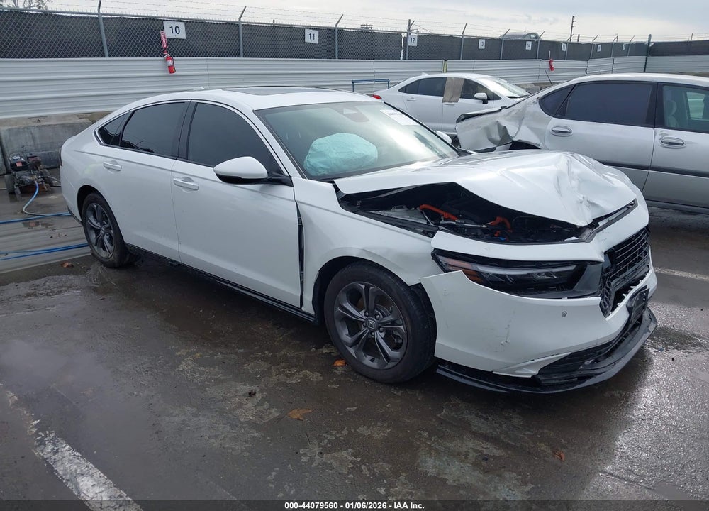 2024 HONDA ACCORD HYBRID EX-L VIN: 1HGCY2F64RA080487