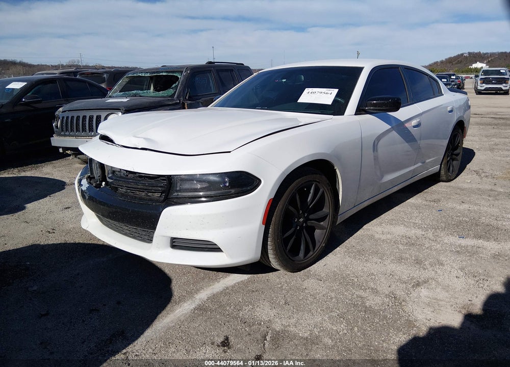 2017 DODGE CHARGER SE RWD VIN: 2C3CDXBGXHH643522