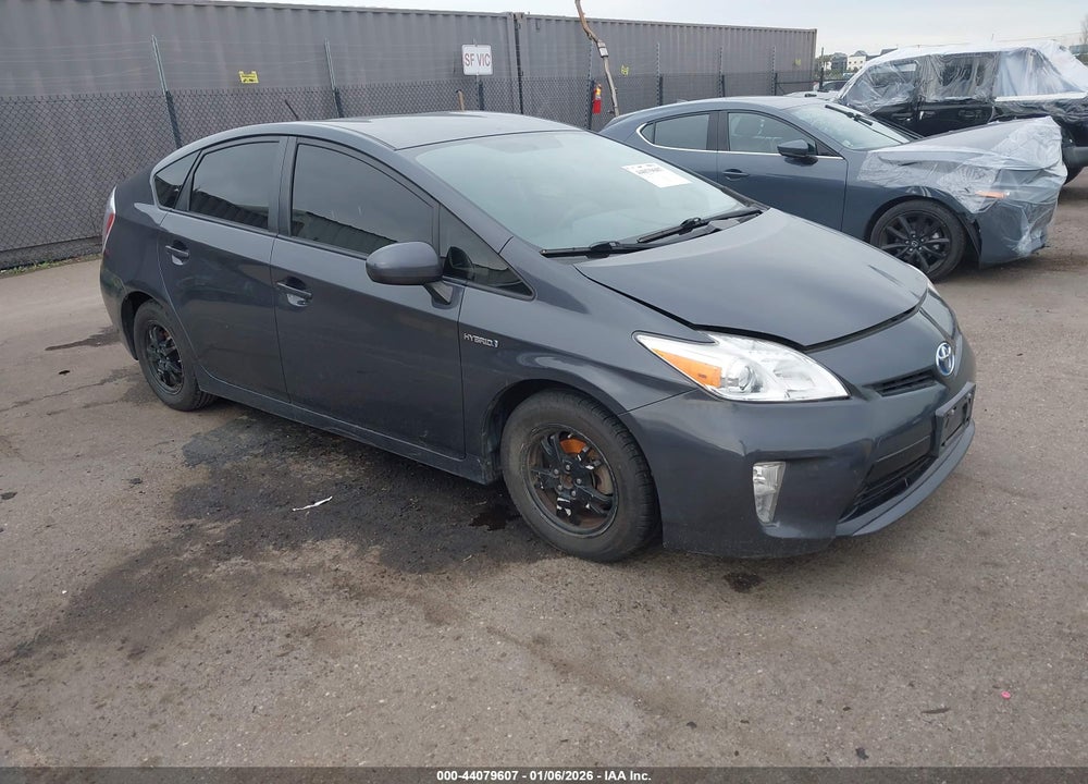 2015 TOYOTA PRIUS THREE VIN: JTDKN3DU4F1955508
