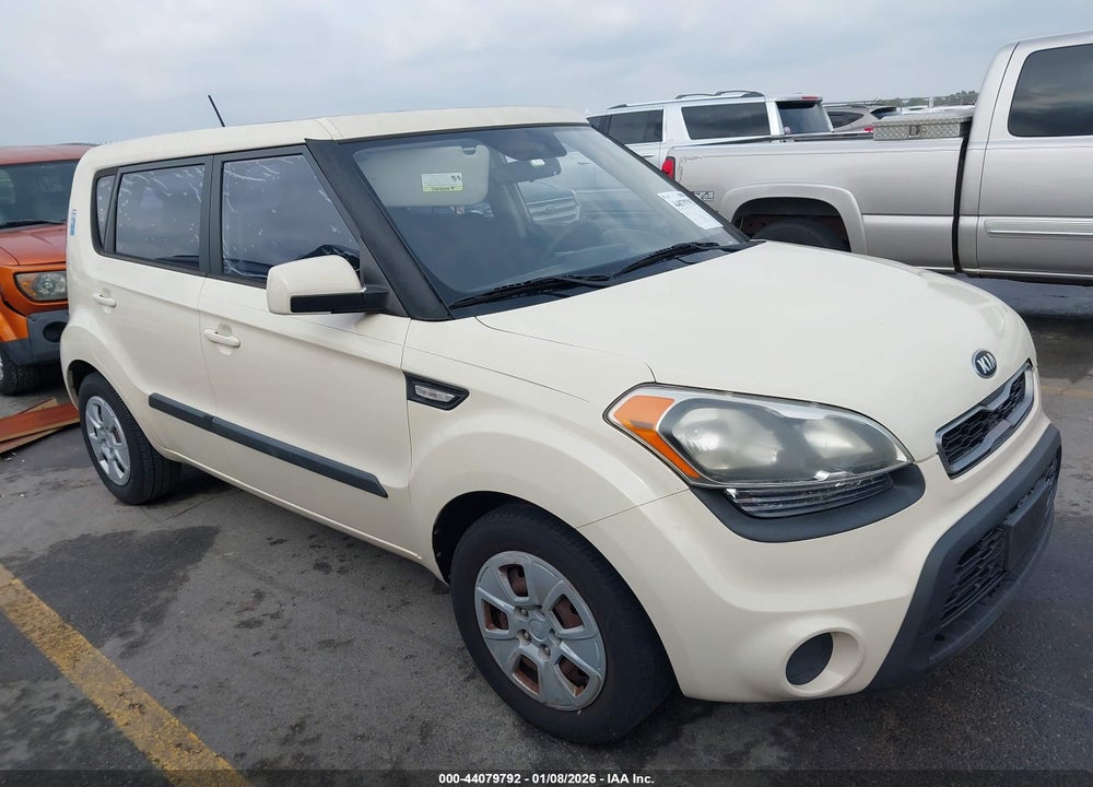 2013 KIA SOUL VIN: KNDJT2A56D7529015