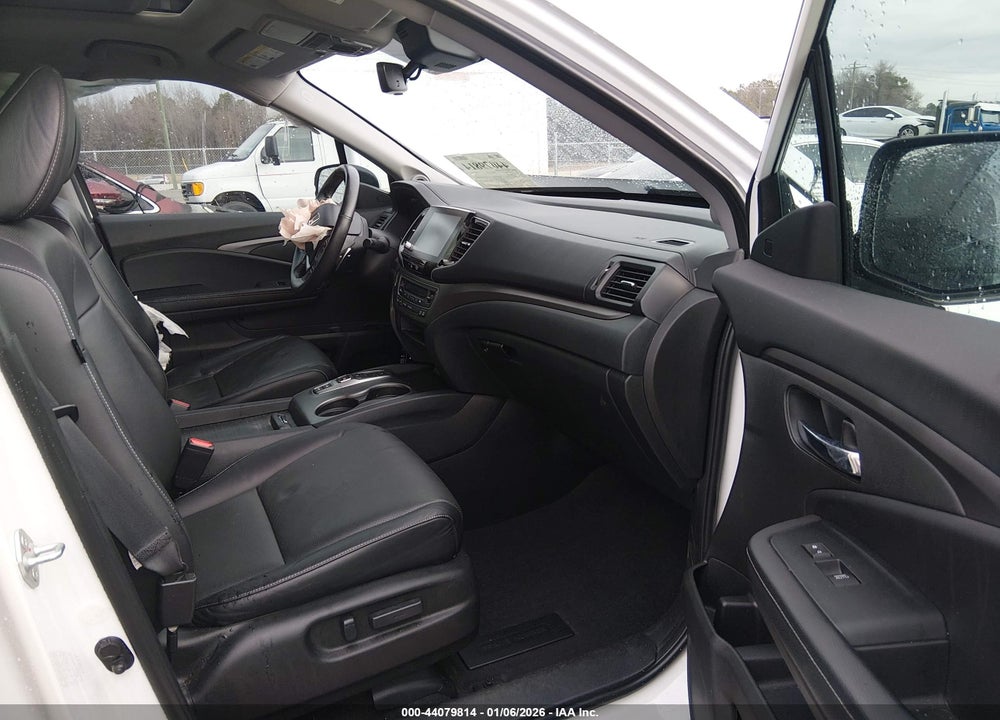 2023 HONDA RIDGELINE RTL VIN: 5FPYK3F53PB002958