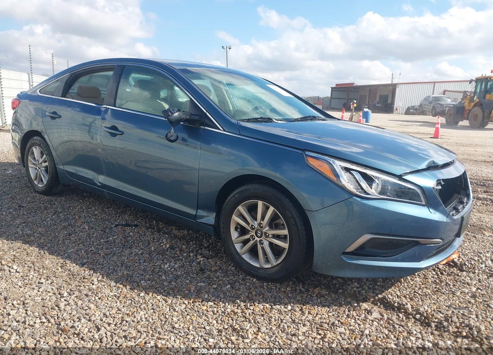 2017 HYUNDAI SONATA VIN: 5NPE24AFXHH468536