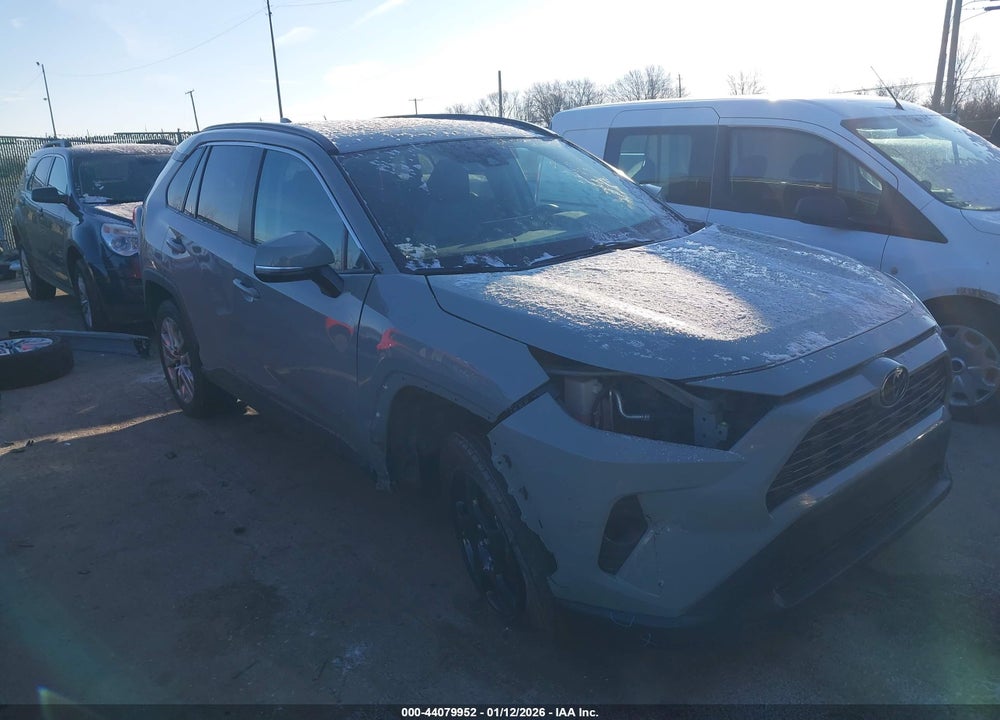 2020 TOYOTA RAV4 XLE PREMIUM VIN: 2T3A1RFV9LC140865
