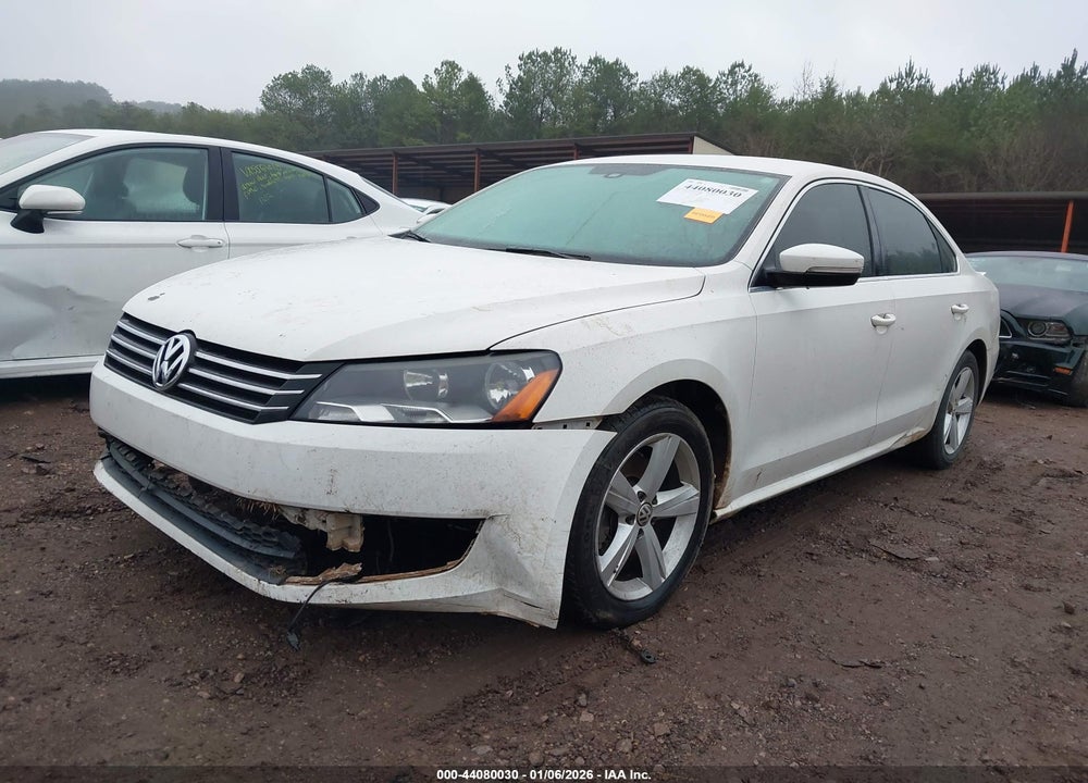 2014 VOLKSWAGEN PASSAT 1.8T SE VIN: 1VWBS7A30EC114636