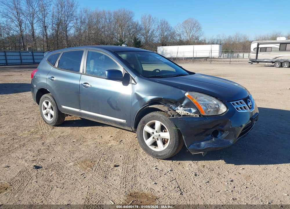 2013 NISSAN ROGUE S VIN: JN8AS5MT3DW043576