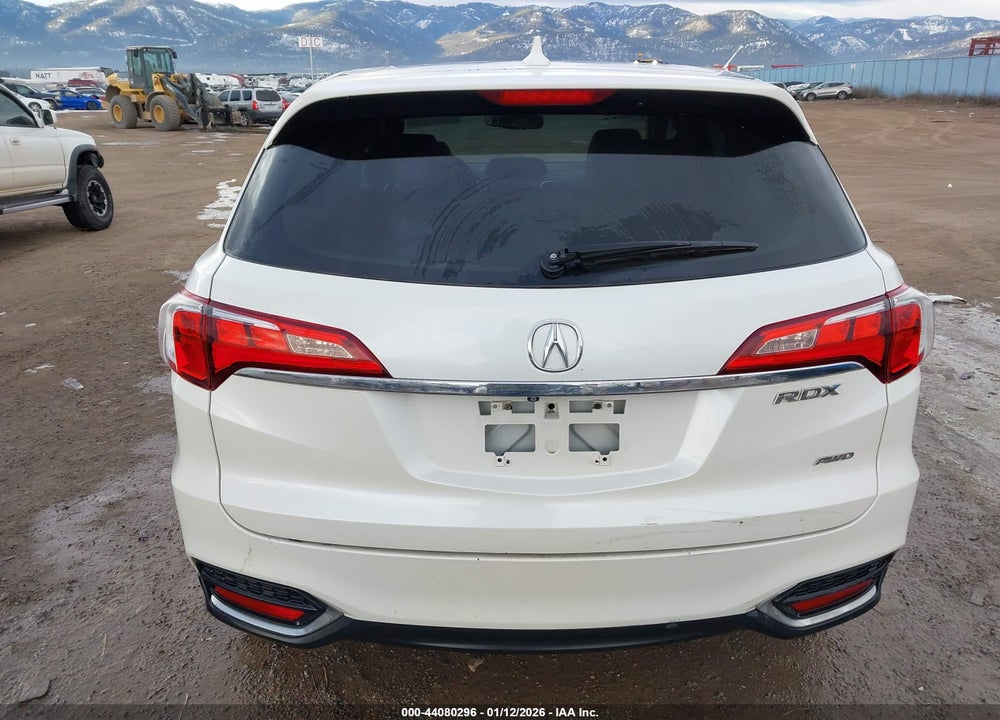 2016 ACURA RDX TECHNOLOGY   WATCH PLUS PACKAGES/TECHNOLOGY PACKAGE VIN: 5J8TB4H51GL003935