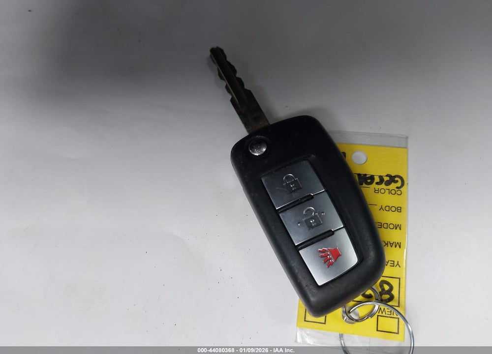 2016 NISSAN ROGUE S VIN: 5N1AT2MV1GC921516