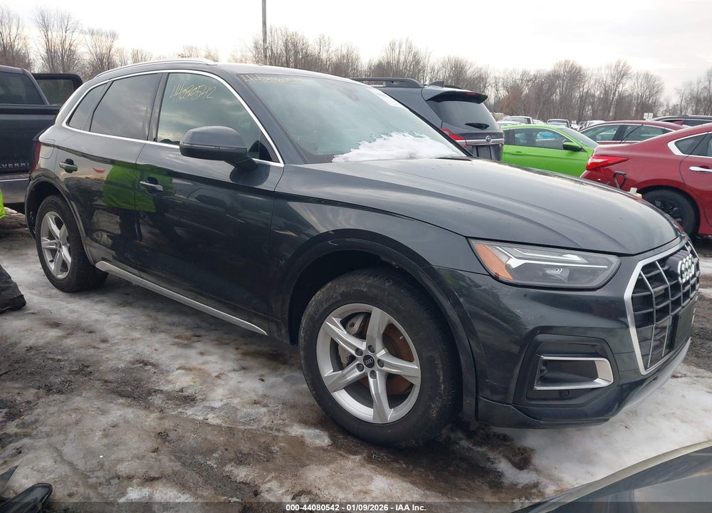 2021 AUDI Q5 PREMIUM 45 TFSI QUATTRO S TRONIC VIN: WA1AAAFY3M2132727