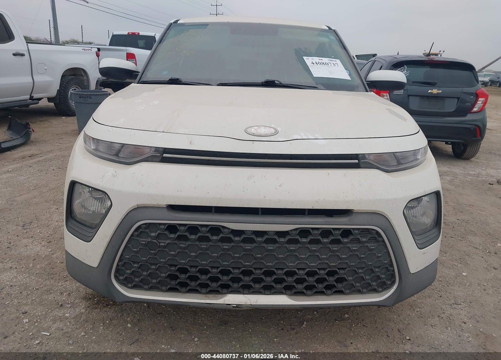 2020 KIA SOUL LX VIN: KNDJ23AU5L7040488