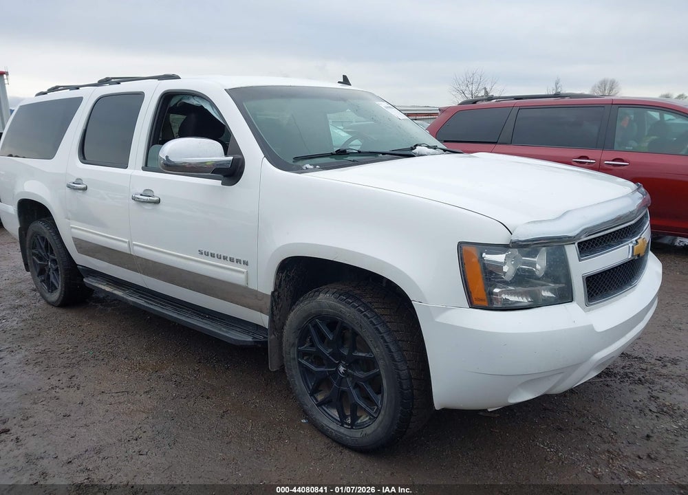 2014 CHEVROLET SUBURBAN 1500 LS VIN: 1GNSKHE74ER117534