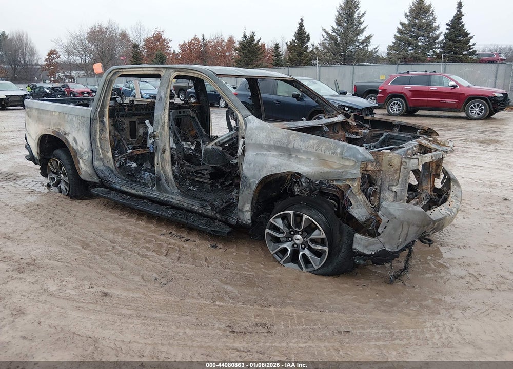 2021 CHEVROLET SILVERADO 1500 4WD  SHORT BED RST VIN: 3GCUYEED3MG253723