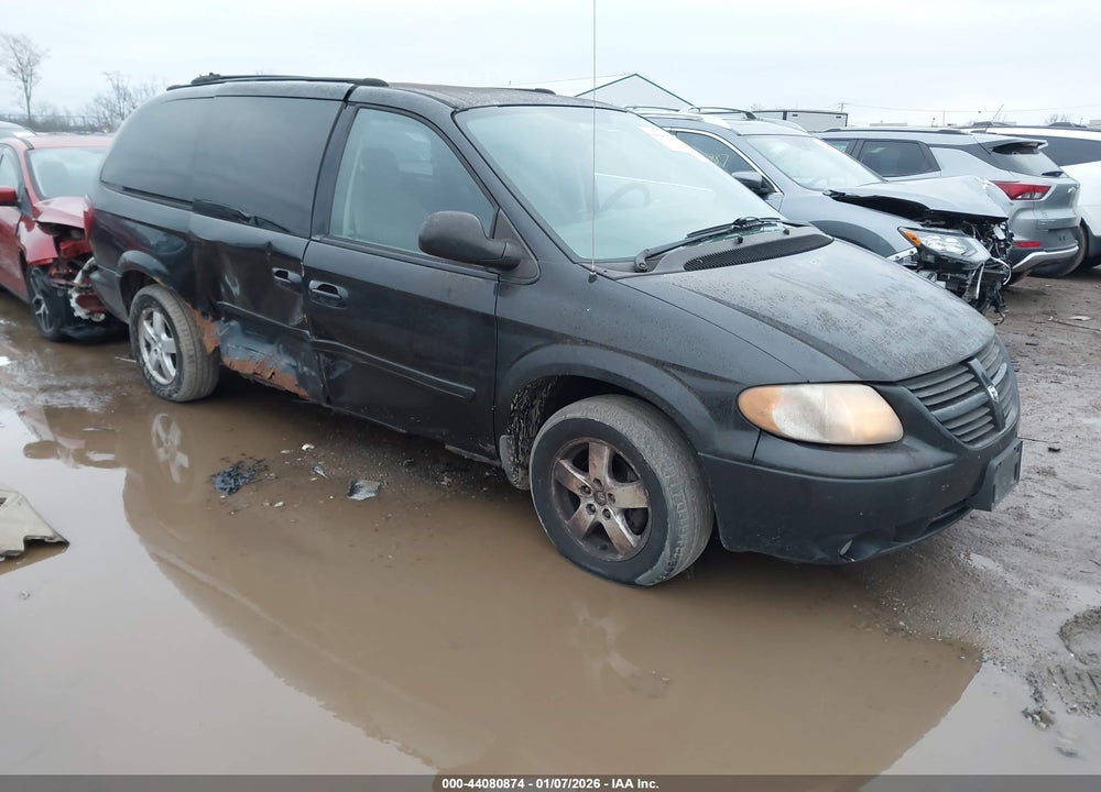 2005 DODGE GRAND CARAVAN SXT VIN: 2D4GP44LX5R410987