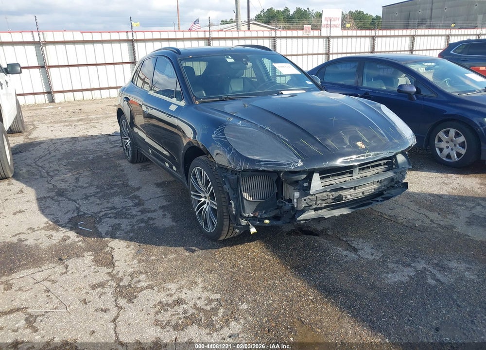 2017 PORSCHE MACAN S VIN: WP1AB2A53HLB18718