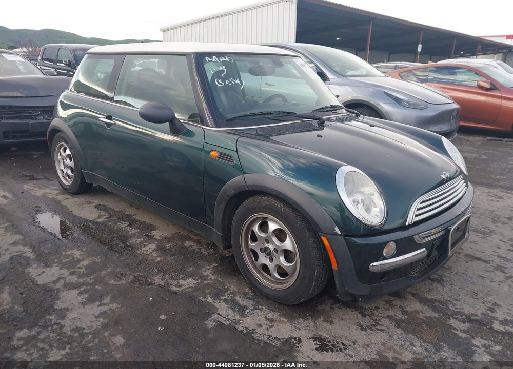 2004 MINI COOPER VIN: WMWRC33464TJ54549