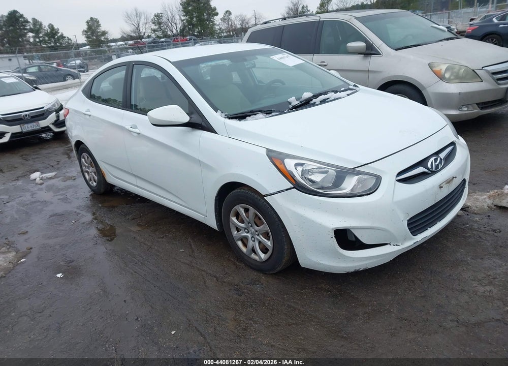 2013 HYUNDAI ACCENT GLS VIN: KMHCT4AE8DU529468