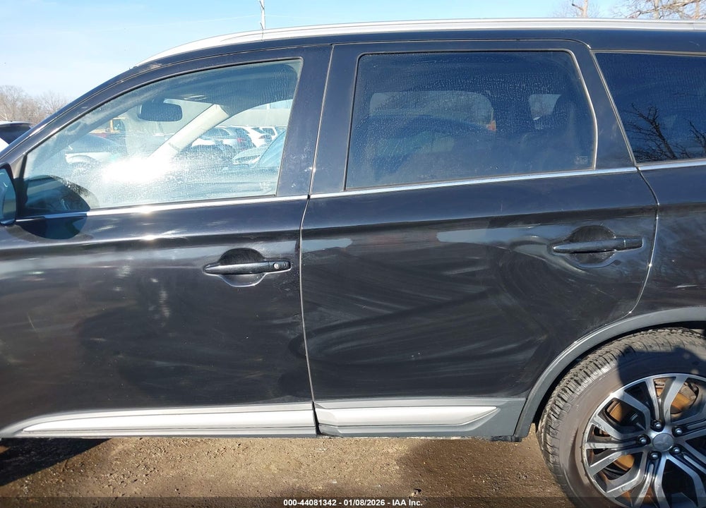2018 MITSUBISHI OUTLANDER ES/LE/SE/SEL VIN: JA4AZ3A34JZ066787